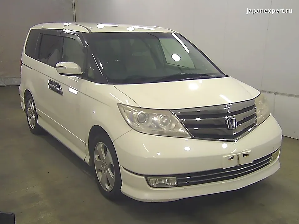 Honda Elysion RR5 2011 — пример продажи на аукционе Японии