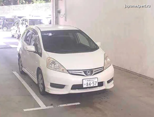 Honda Fit Shuttle GG7 2011 — пример продажи на аукционе Японии