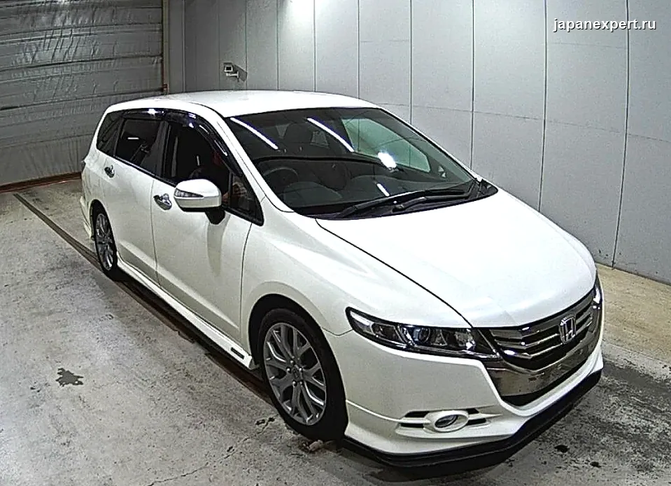 Honda Odyssey RB3 2012 — пример продажи на аукционе Японии
