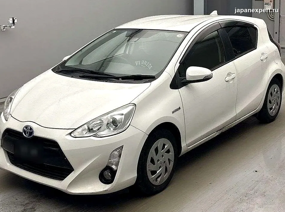 Toyota Aqua NHP10 2017 — пример продажи на аукционе Японии