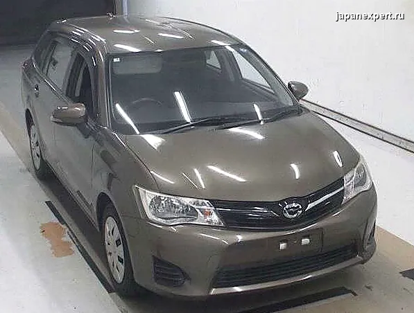 Toyota Corolla Fielder NZE161G 2014 — пример продажи на аукционе Японии