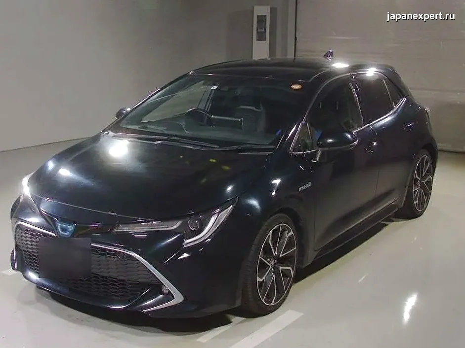 Toyota Corolla Sport ZWE211H 2019 — пример продажи на аукционе Японии