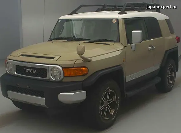 Toyota FJ Cruiser GSJ15W 2012 — пример продажи на аукционе Японии