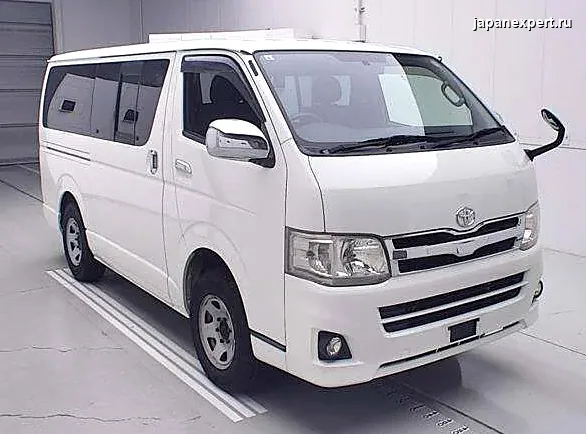 Toyota Hiace Van KDH206V 2013 — пример продажи на аукционе Японии