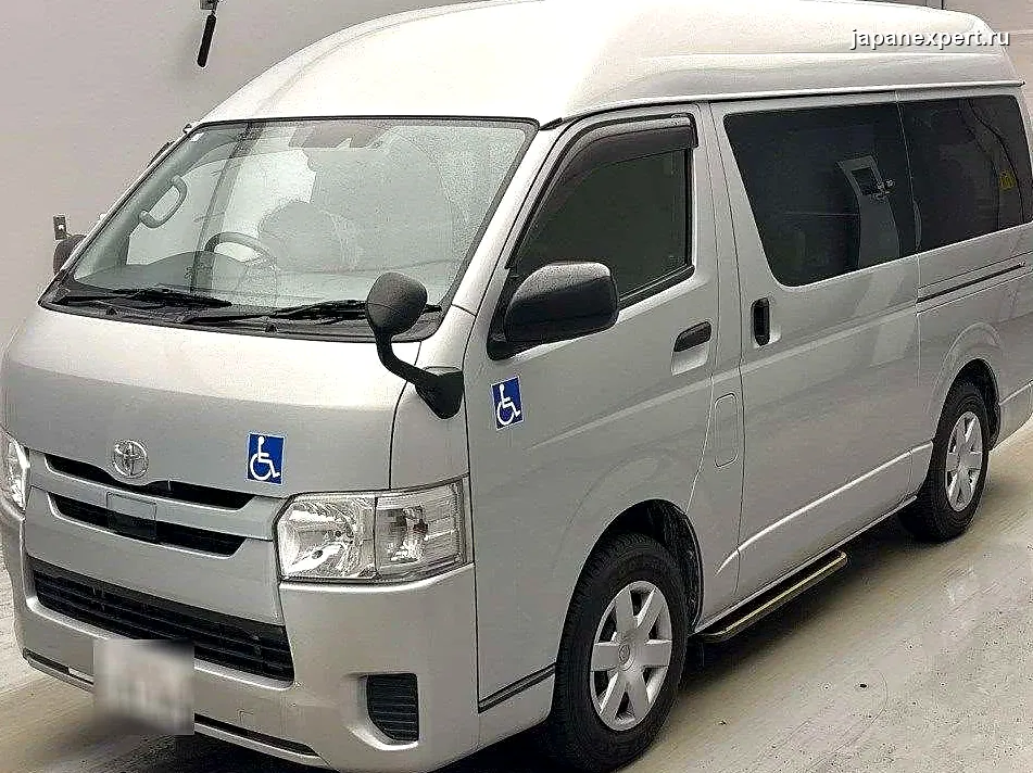 Toyota Hiace Van TRH200K 2020 — пример продажи на аукционе Японии