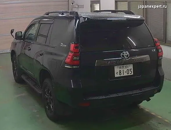 Toyota Land Cruiser Prado GDJ150W 2022 — пример продажи на аукционе Японии