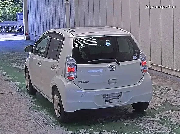 Toyota Passo KGC30 2010 — пример продажи на аукционе Японии
