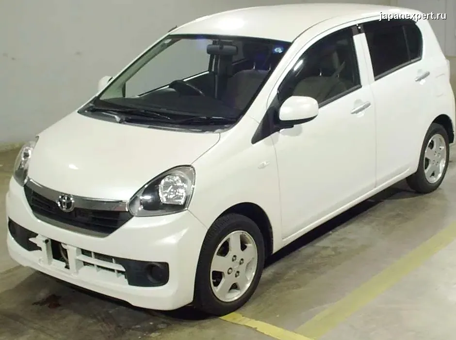 Toyota Pixis Epoch LA310A 2016 — пример продажи на аукционе Японии