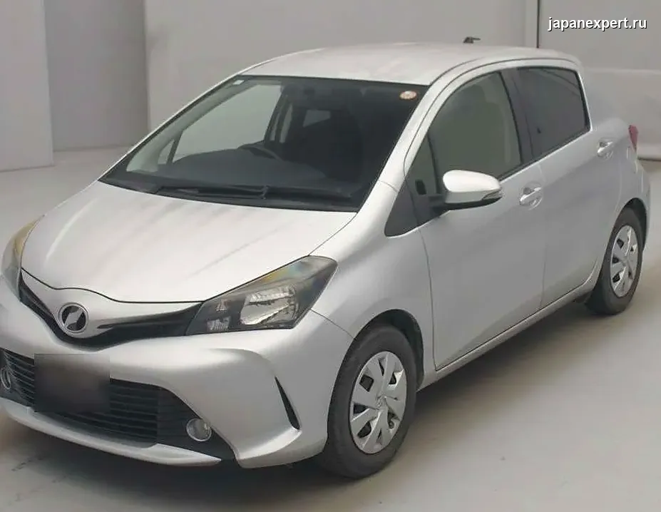 Toyota Vitz NSP130 2015 — пример продажи на аукционе Японии