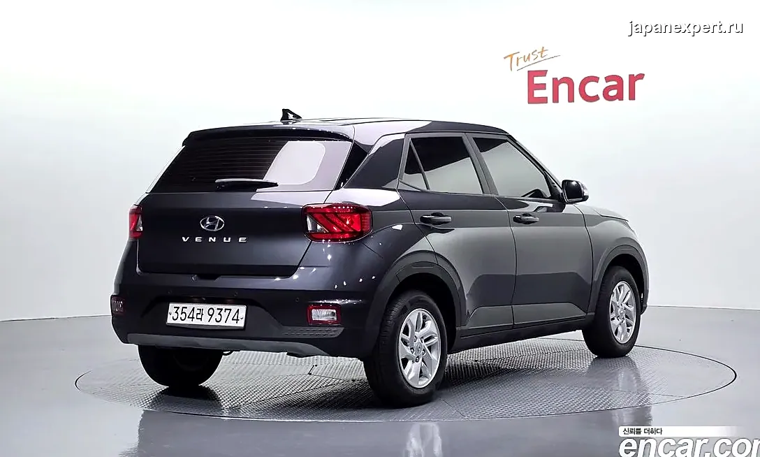 Hyundai Venue 2020 из Южной Кореи — пример предложения