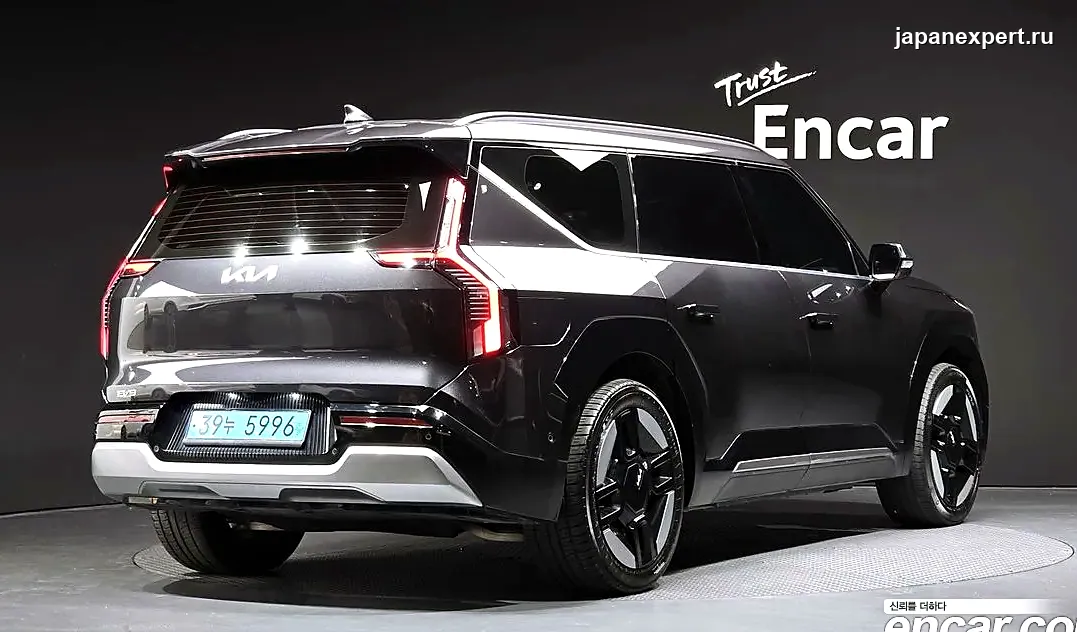 Kia EV9 Long Range 4WD Earth с аукциона в Корее